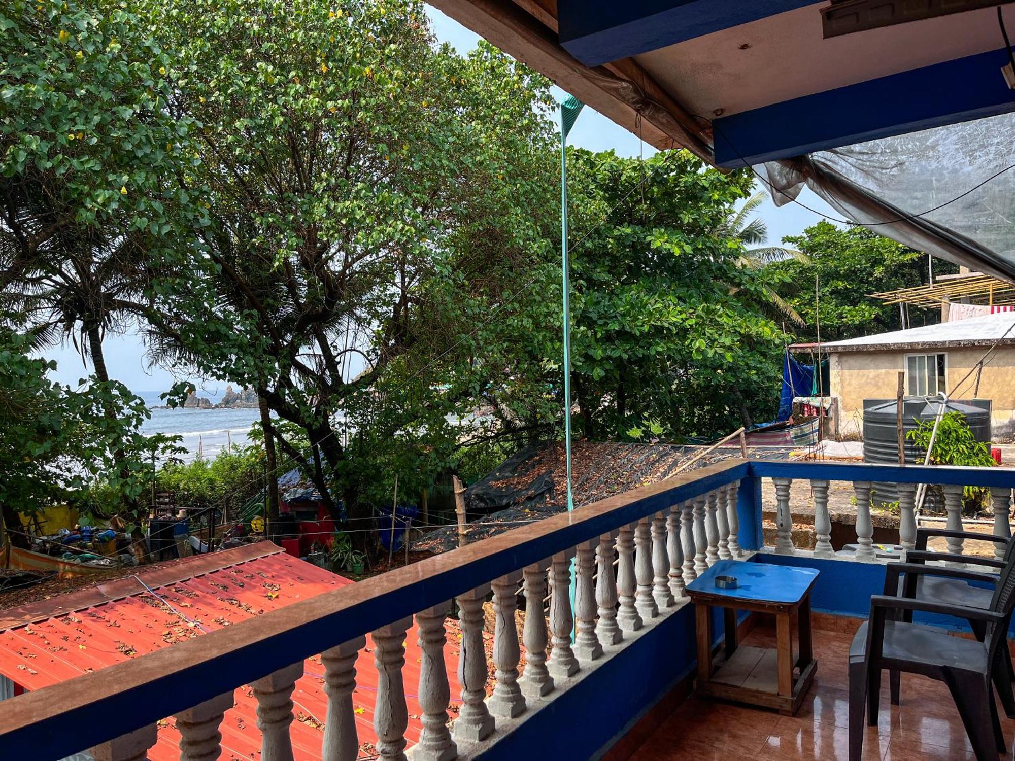 12 Monks - Beachside Hostel Arambol Ngoại thất bức ảnh