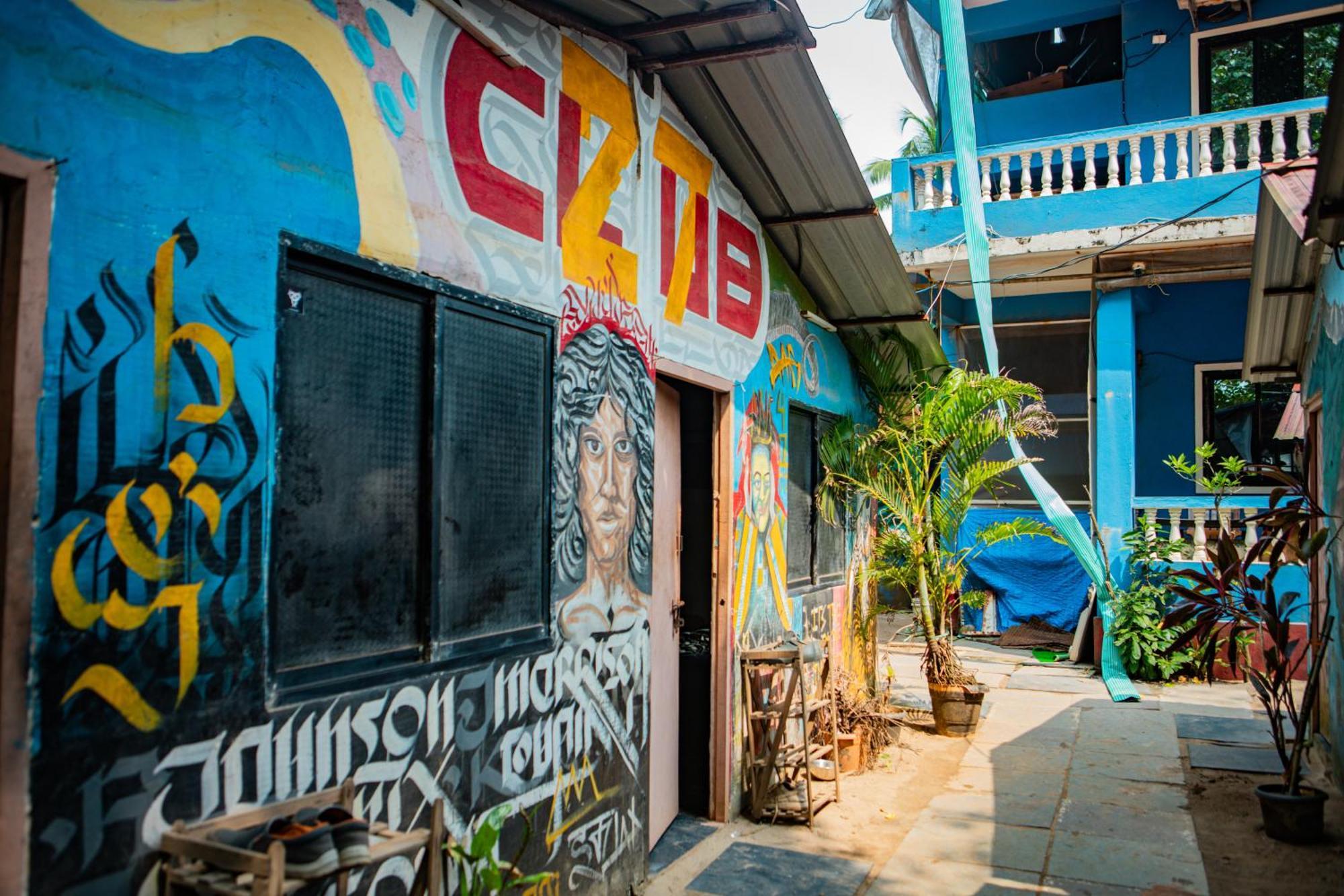 12 Monks - Beachside Hostel Arambol Ngoại thất bức ảnh